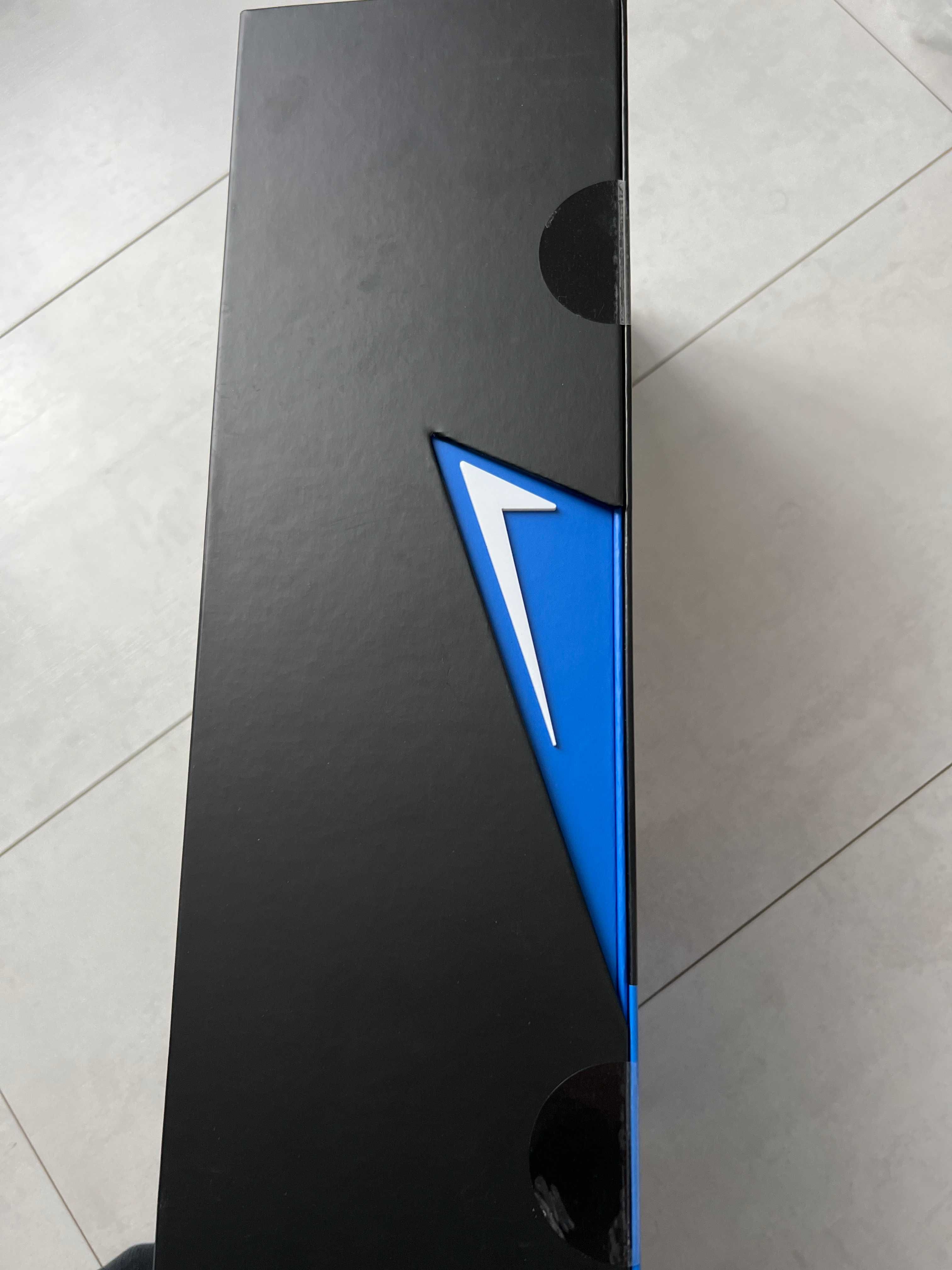 Tastatura gaming mecanica Mountain Everest Max Numpad Media Dock Noua