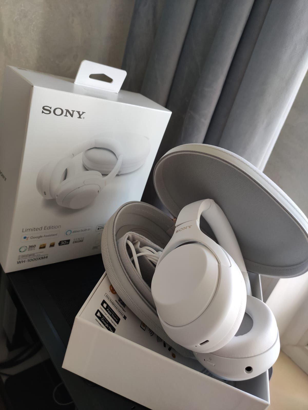 Наушники Sony Wh-1000 XM4 Limited edition