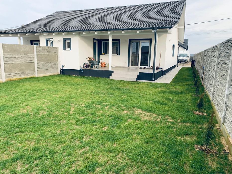 Duplex pe parter Mosnita Noua