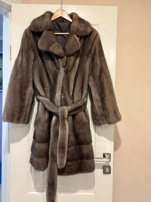Продам шуба норковая , дымчатый цвет