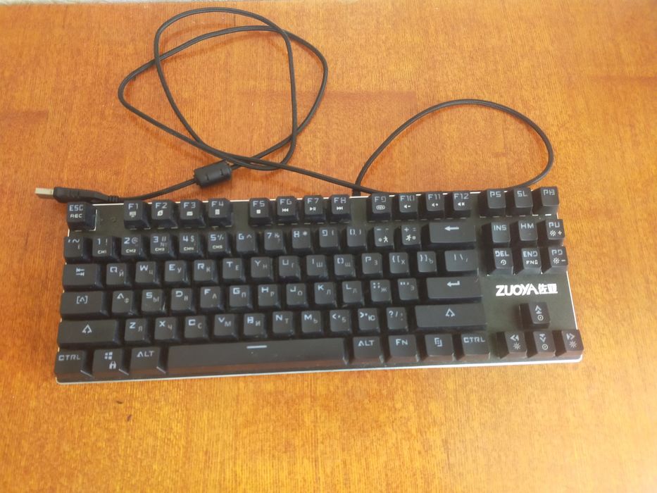 Продается клавиатура 1500тенге