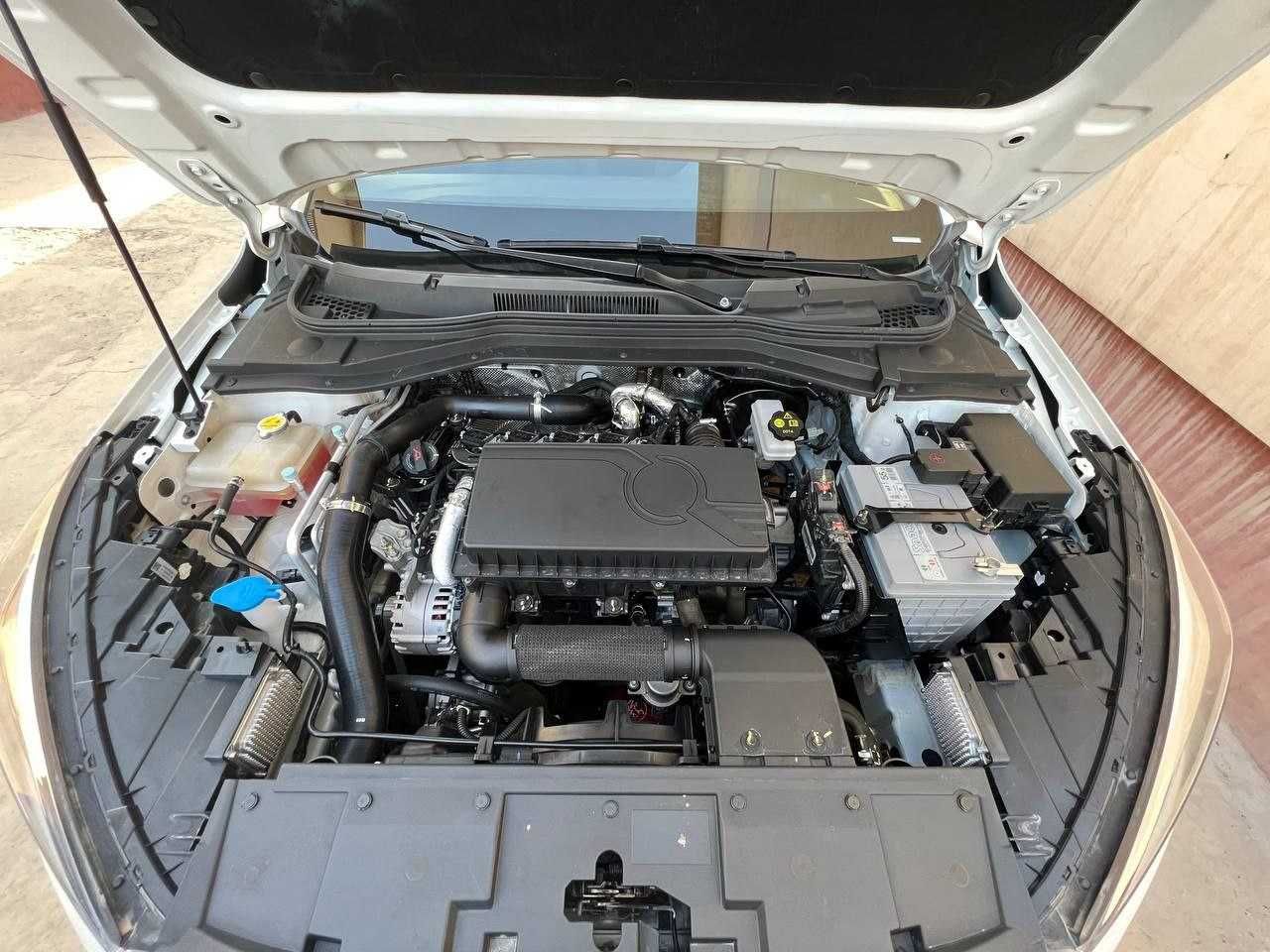 Jac j7 Luxury Liftbek 1.5 Turbo oq rangda