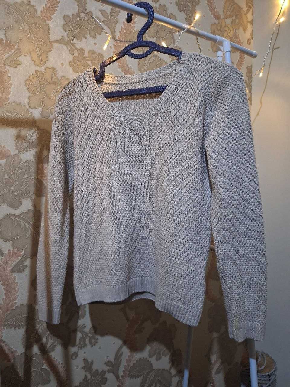 Женская кофта, свитер 42