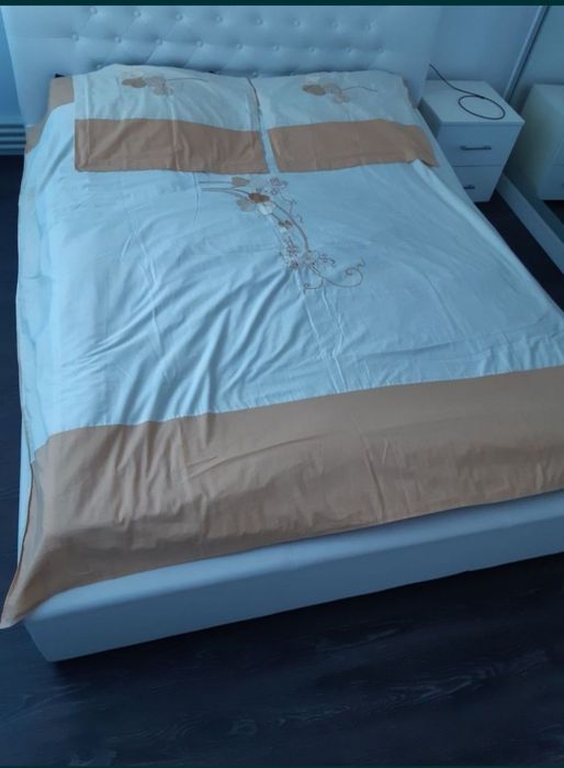 Lenjerie pilota      .