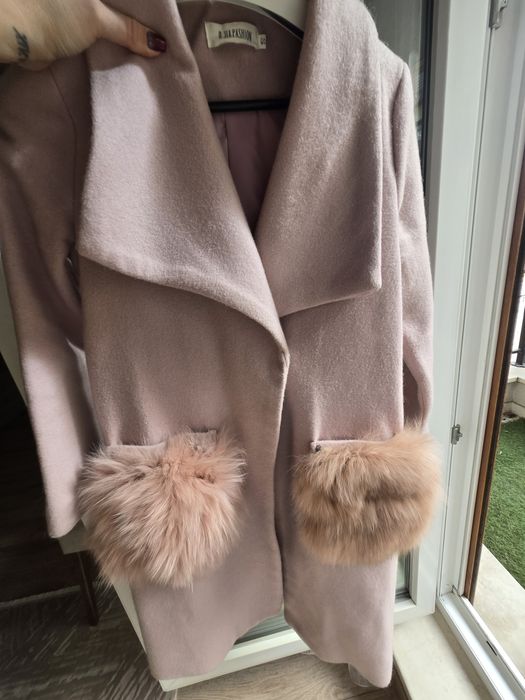Дамско палто в пепел от рози с естествен косъм