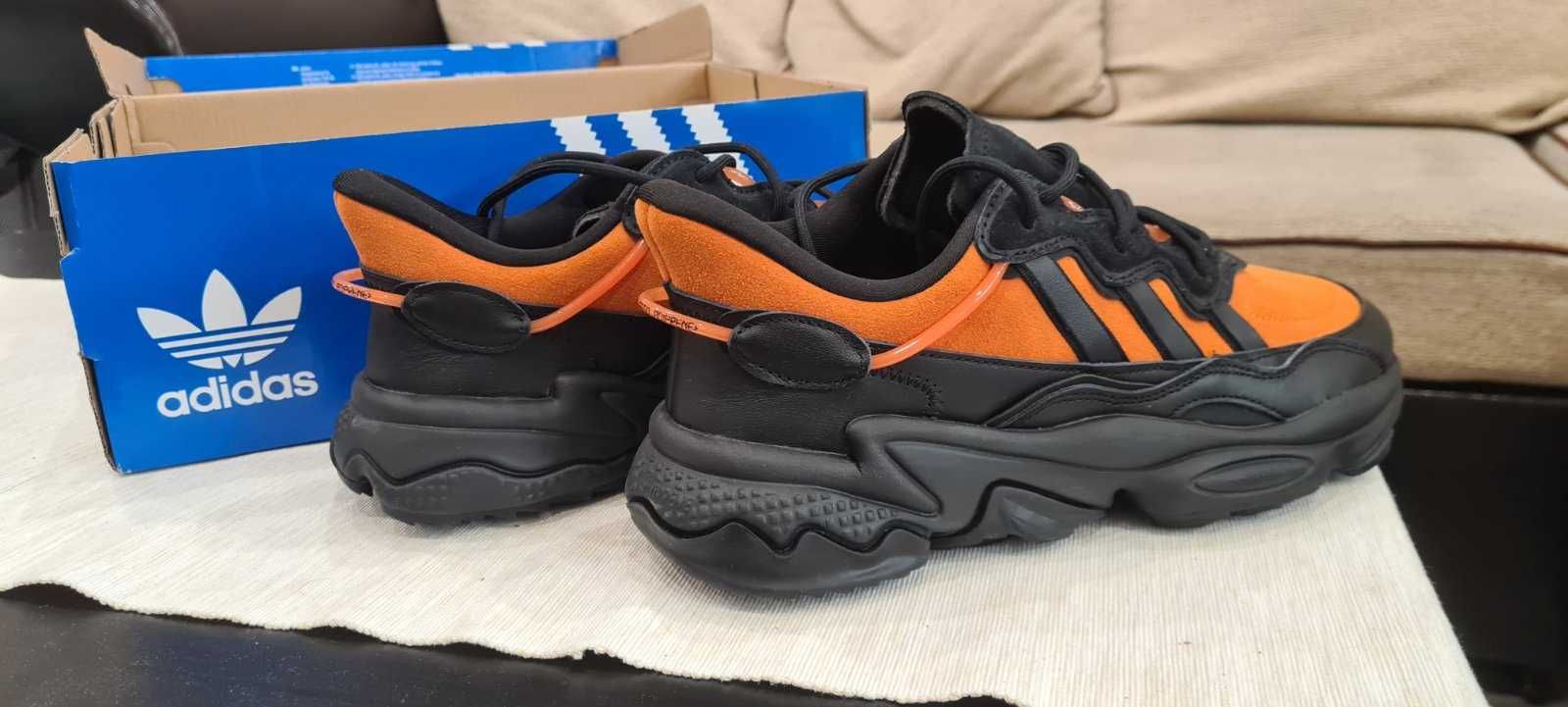 Маратонки Adidas OZWEEGO TR - 43 1/3