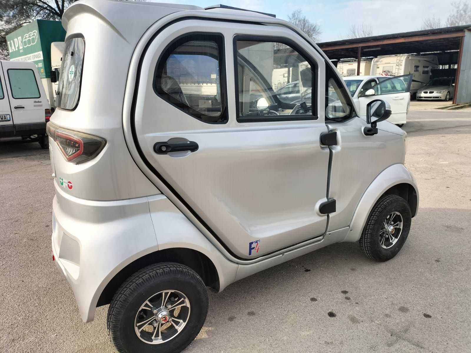 Mașina electrică