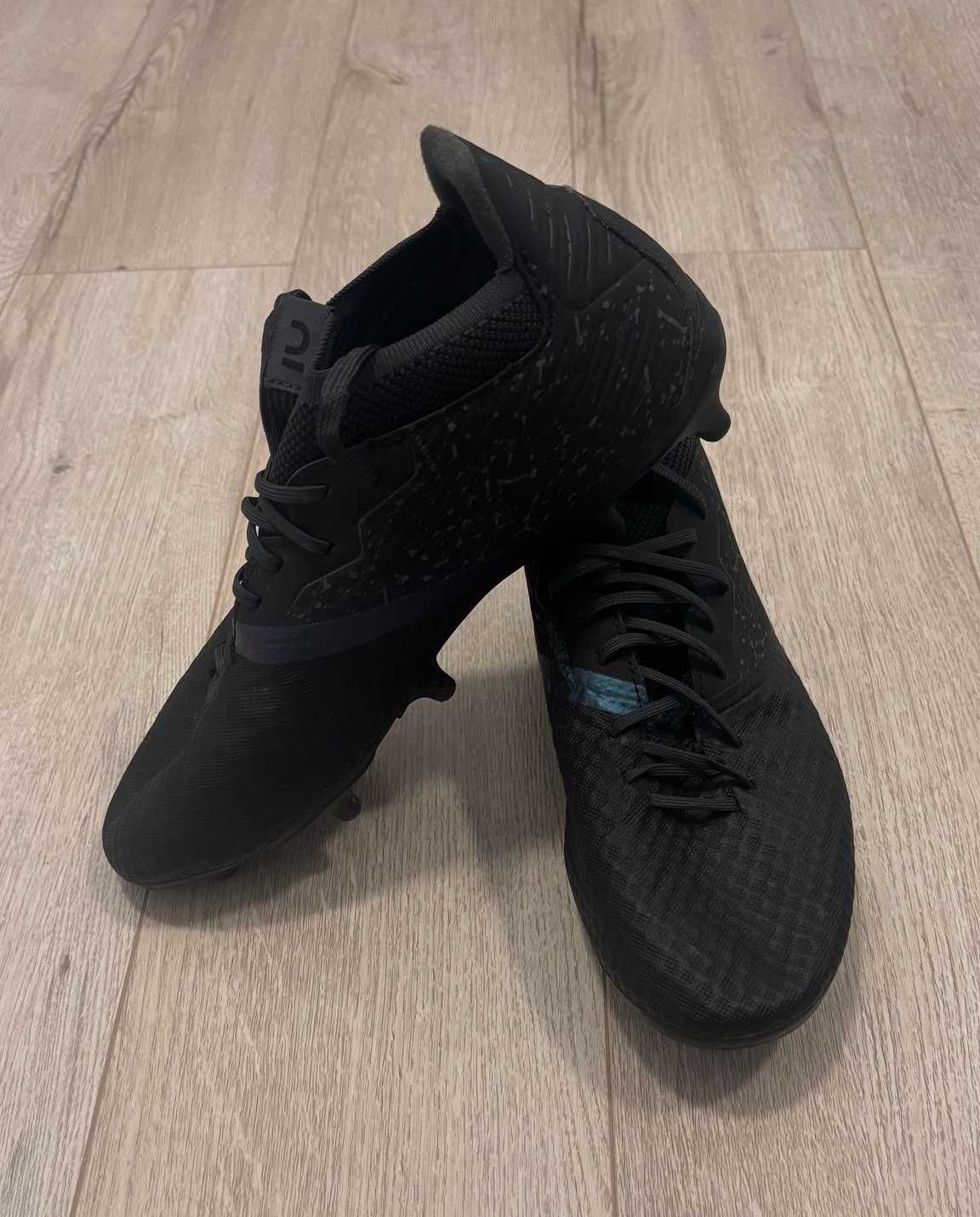 Ghete Fotbal VIRALTO III 3D AIR MESH SG Bărbați - marime 41
