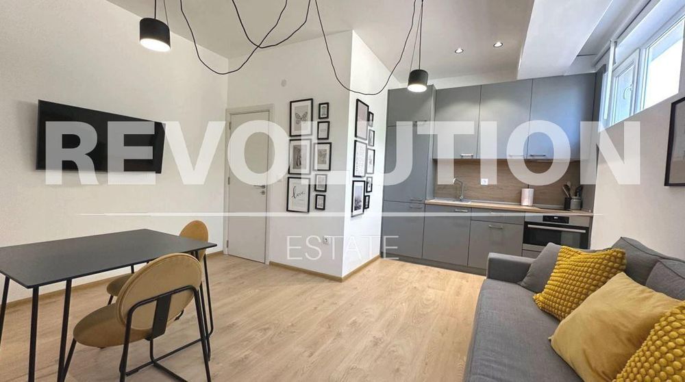 Двустаен апартамент в района на м-т Траката!