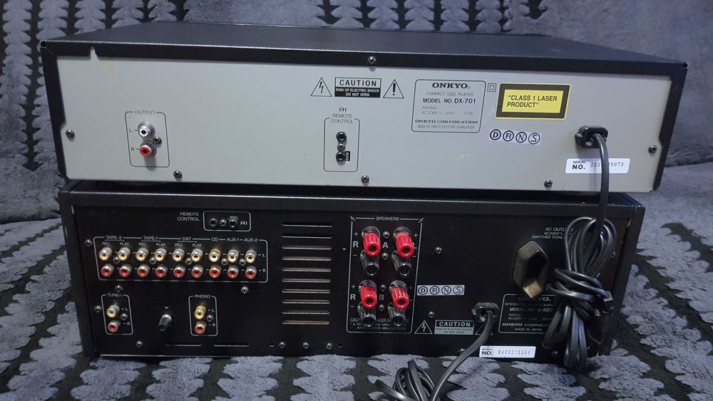 set ONKYO INTEGRA amplificator A-807 + cd-player DX-701