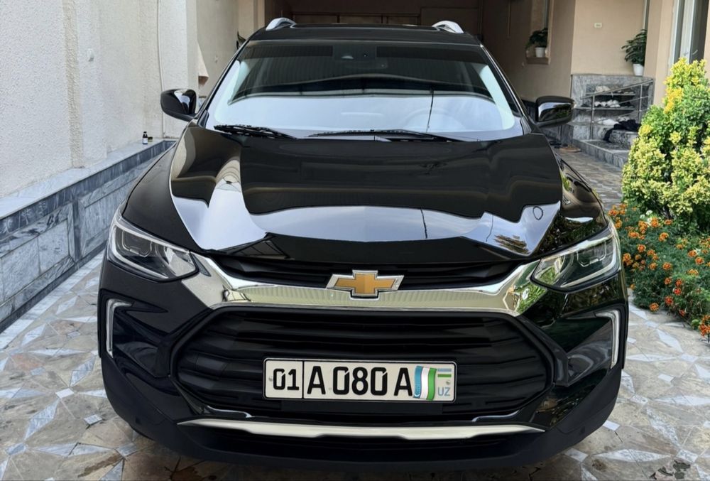 Tracker 2 Premier Plus 2025