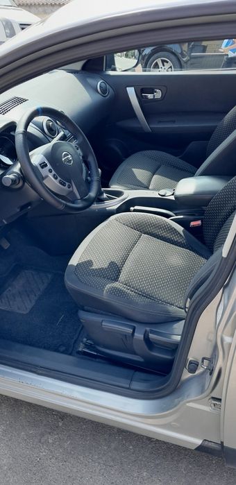 Nissan Qashqai 1.6 benzina