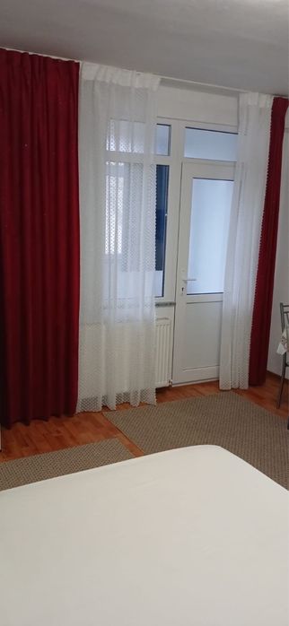 Inchiriez garsoniera