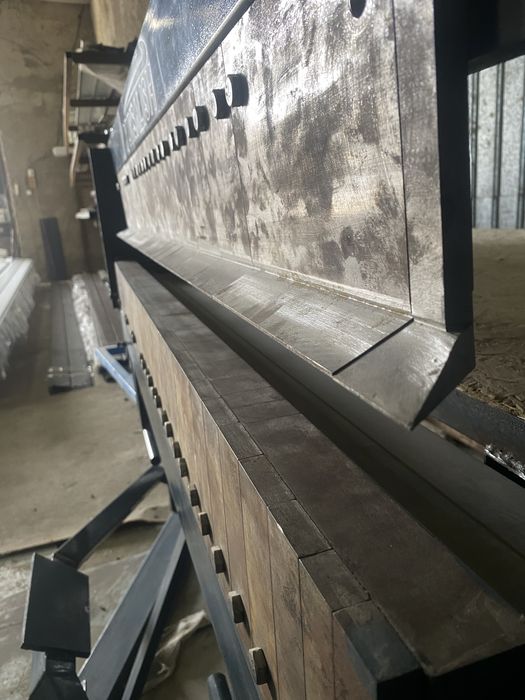 Сегментный листогиб Новый