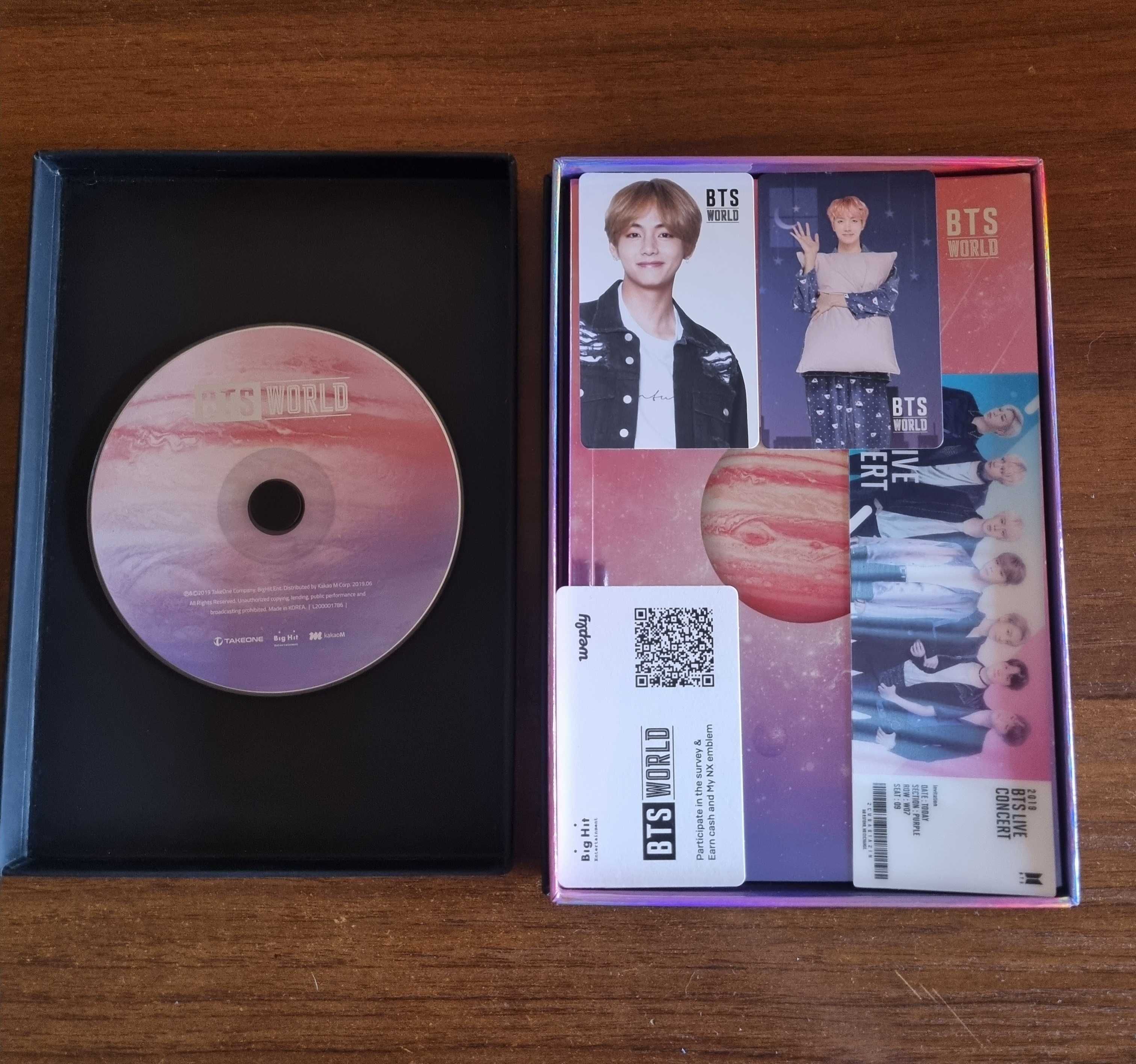 Album BTS World (utilizat)