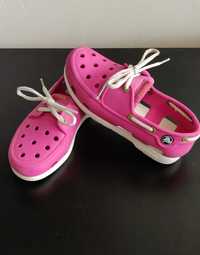 Crocs fetite originali marimea 32-33,Junior 1 in stare excelenta