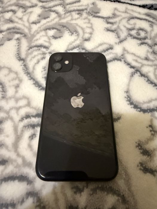 iphone 11 в хорошем состояние договорим ещё