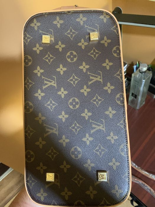 Geanta Louis Vuitton