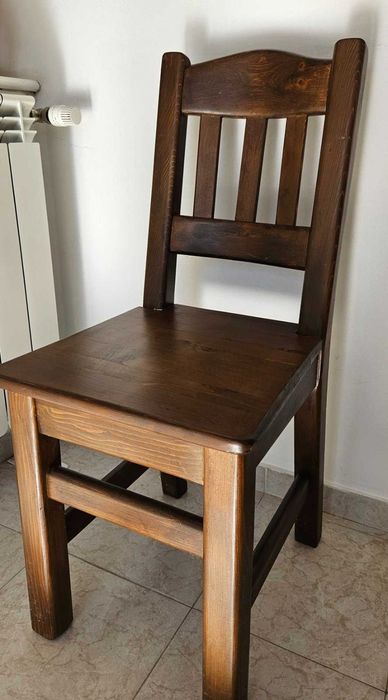 Маса и 6 стола от масивно дърво