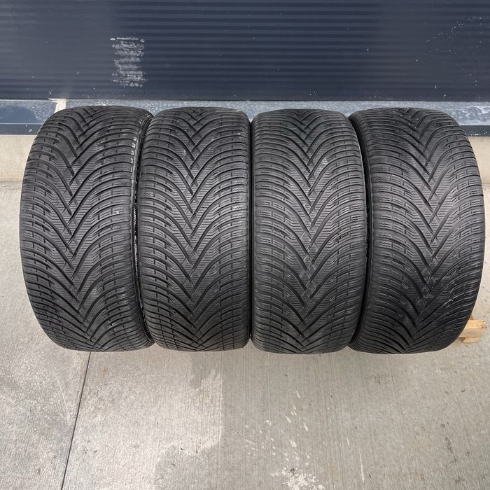 4 Anvelope iarna 225 40 18 Kleber