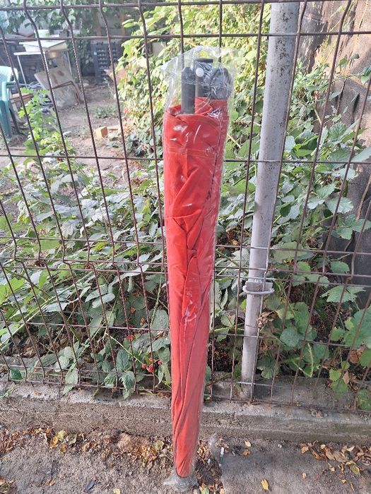 Umbrela de plaja in stare noua