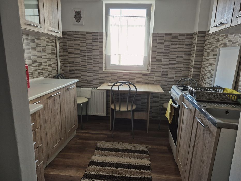 Apartament 2 camere, de inchiriat