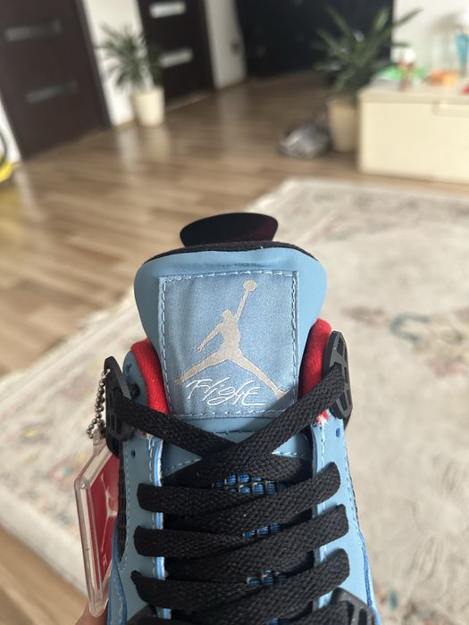 Jordan 4 Traviss Scoot