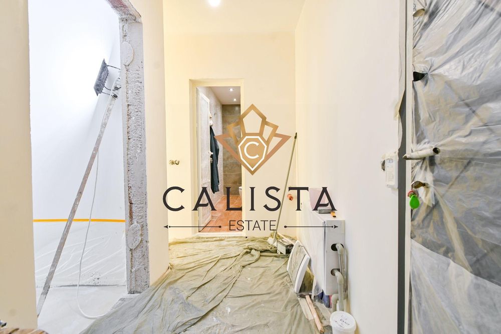 Тристаен апартамент за продажба в ж.к. Люлин-център, 2101756