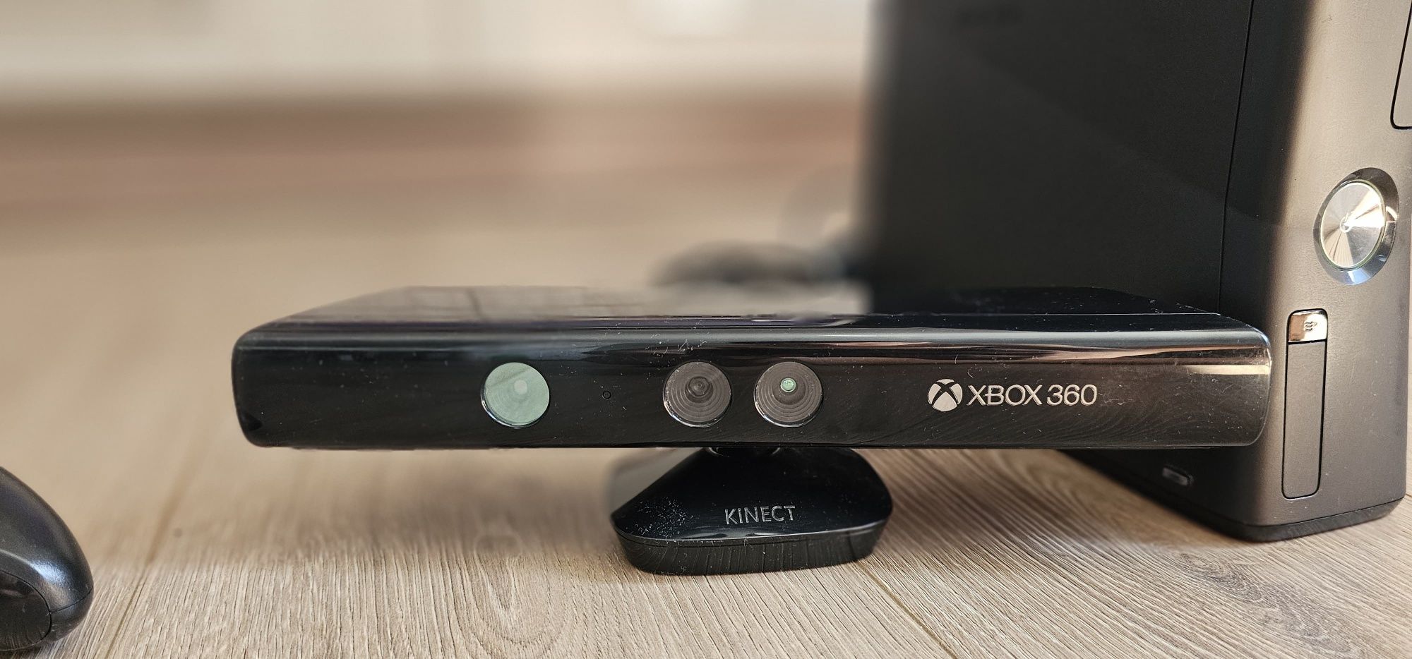 Xbox 360 с Kinect ТОРГ ЕСТЬ