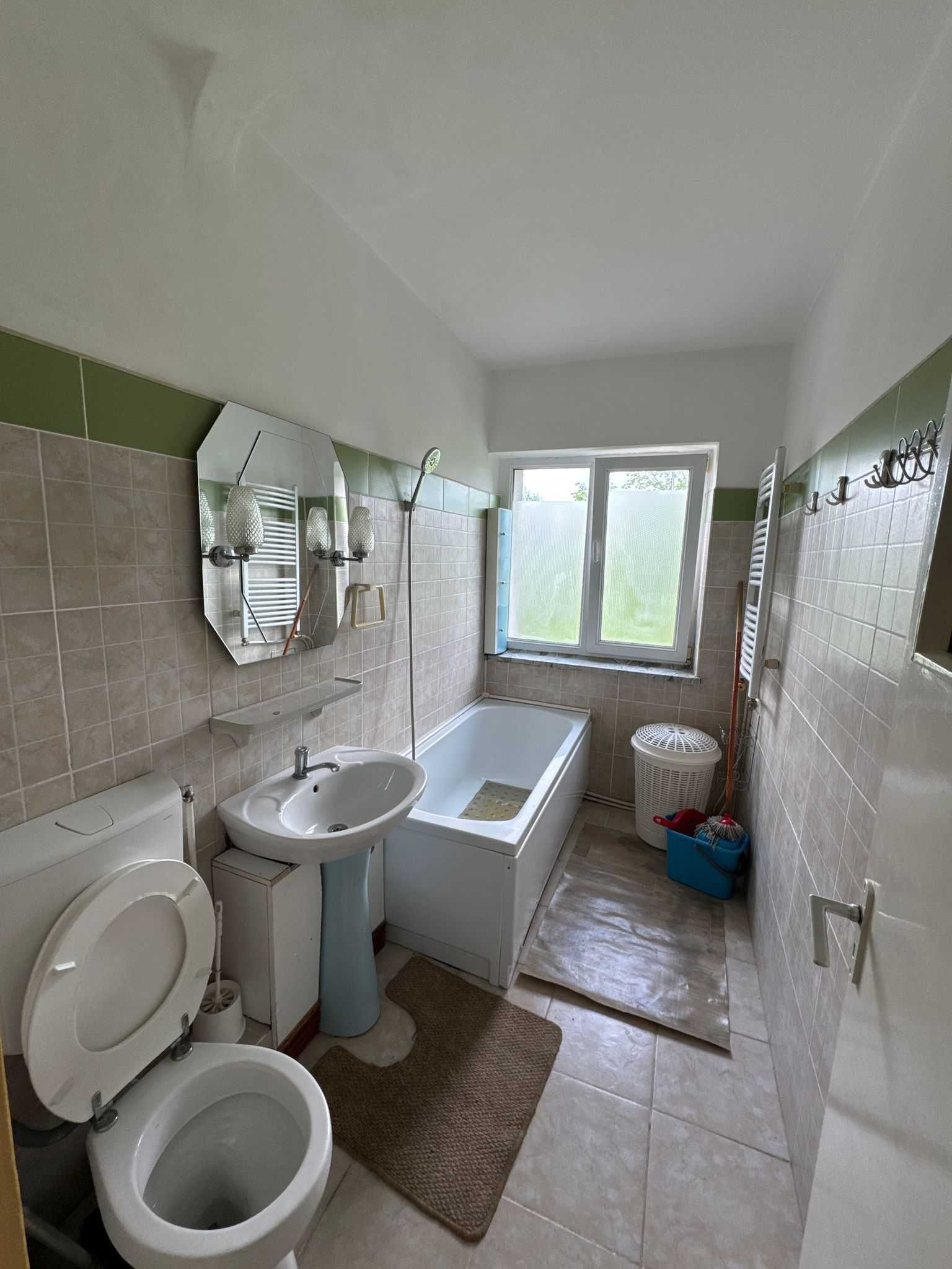 Apartament 2 camere decomandat