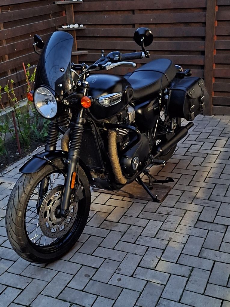 Triumph bonneville