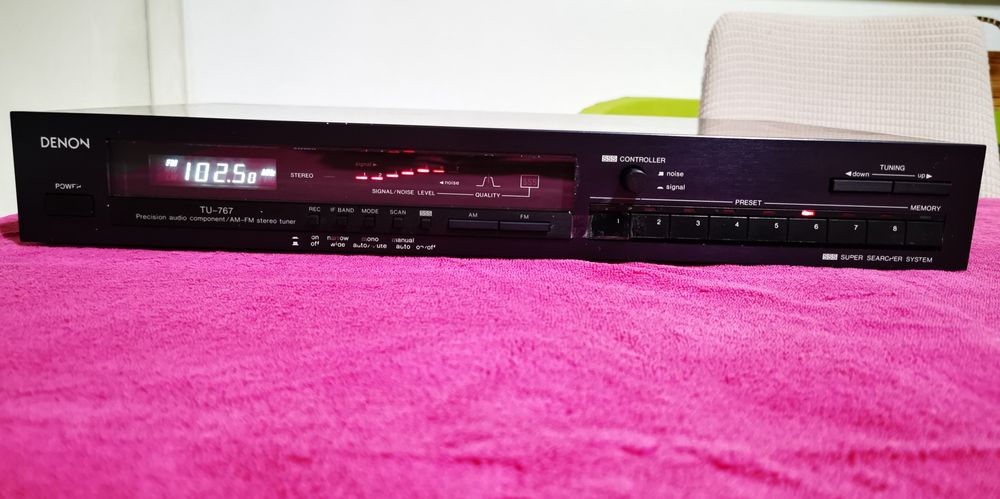Tuner Denon TU 767
