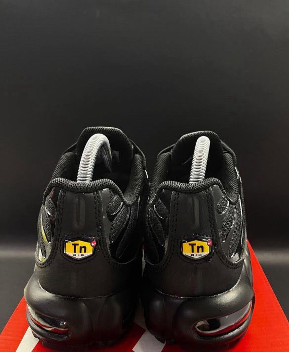 Мъжки маратонки Nike Air Max Tn Plus Black Yellow