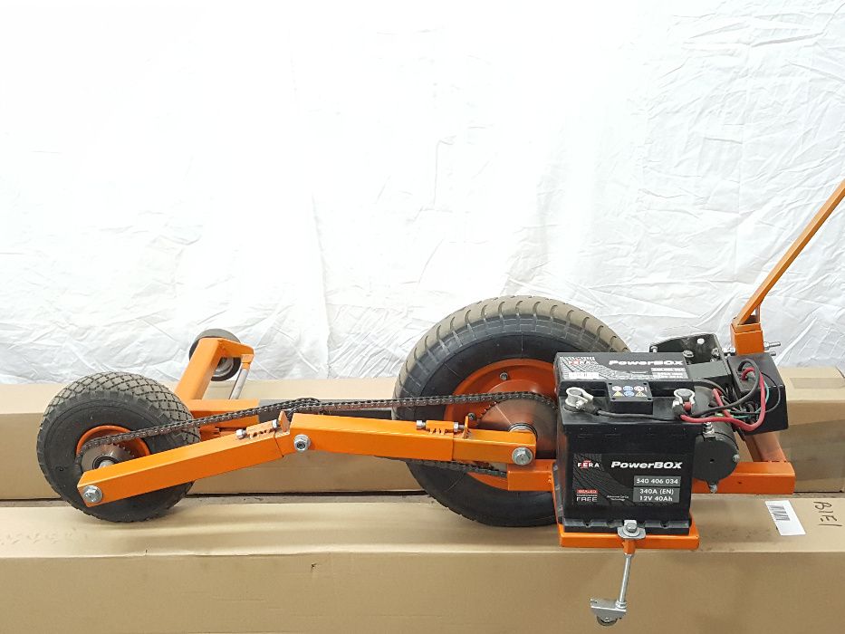 Акумулаторен ролер за автомобили