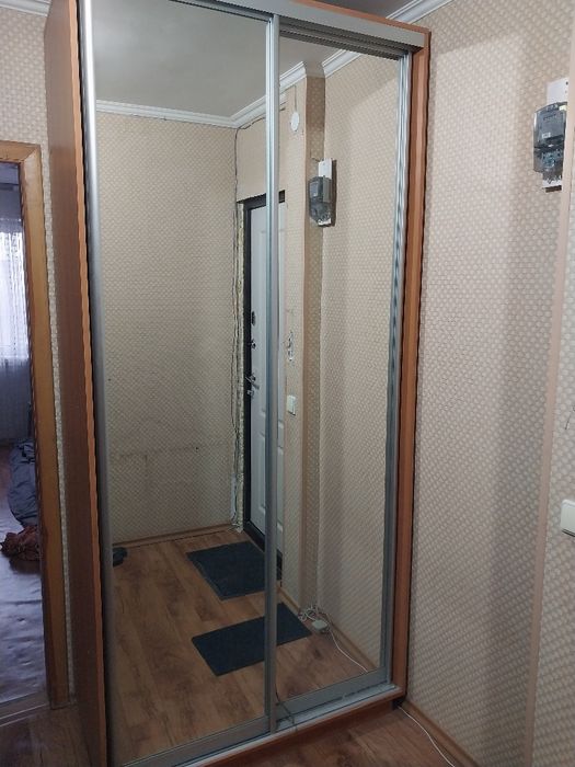 Продам шкаф-купе  в хорошем состоянии