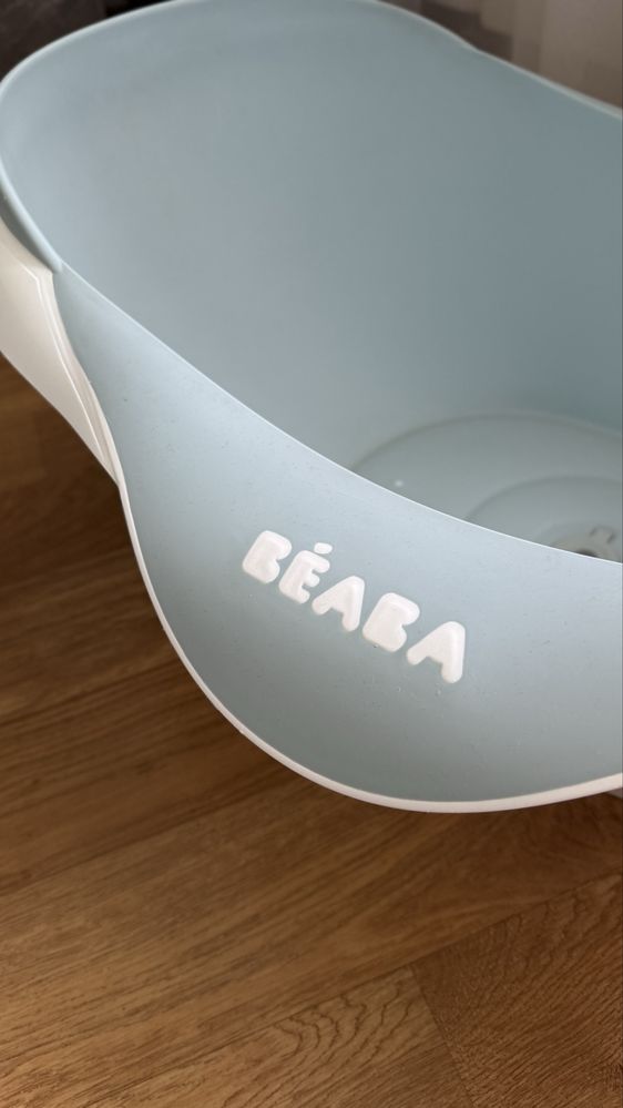 Продам ванночку детскую beaba