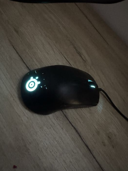 Vând tastatură gaming