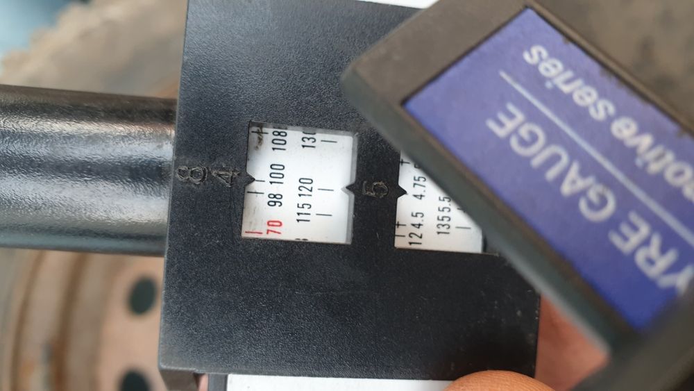 Джанти 4х100 тойота с гуми 175 65 14 гуд йър
