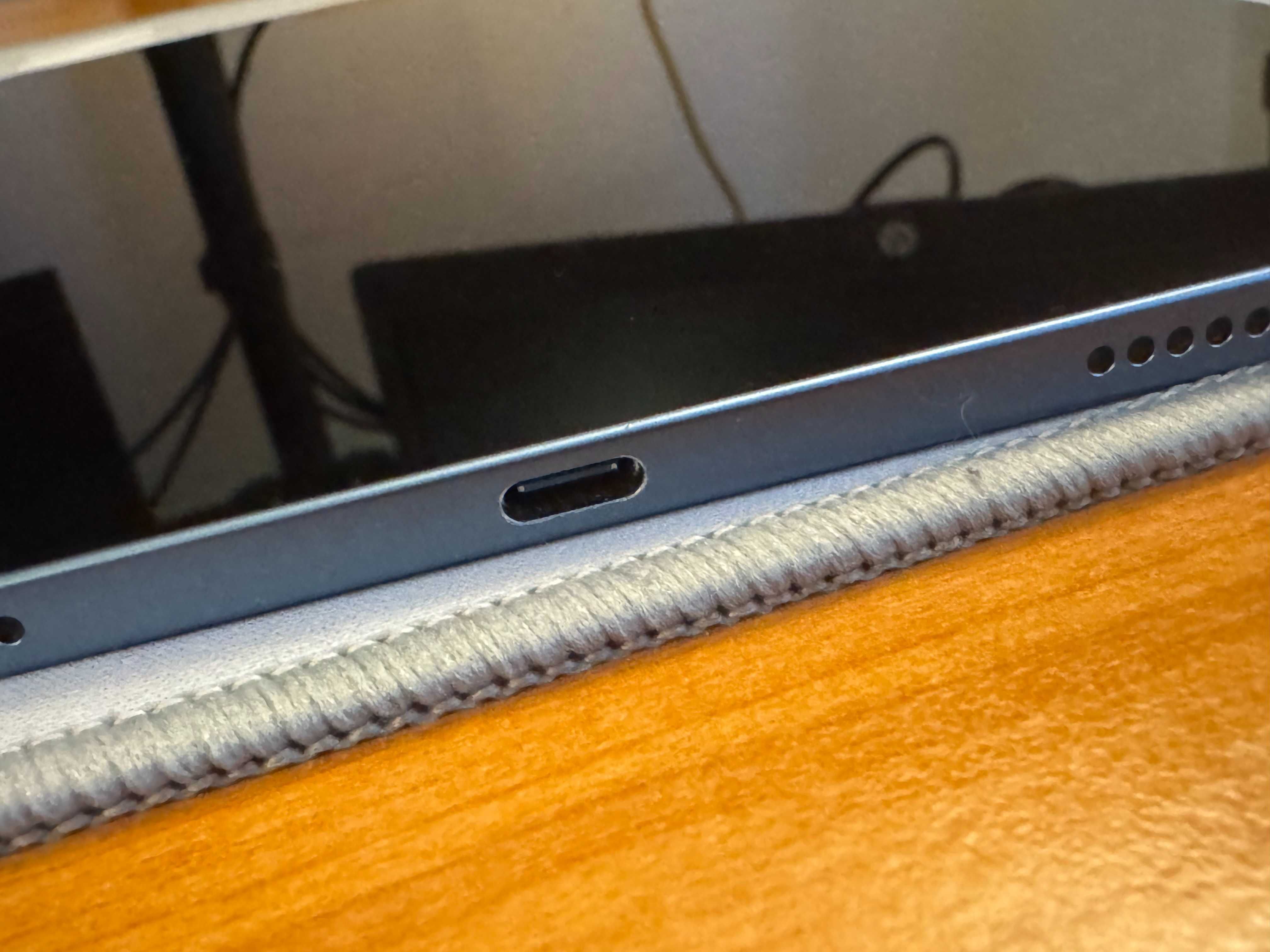 iPad Air 5 M1 64gb albastru, 10/10, husa originala + Apple Pencil usbC