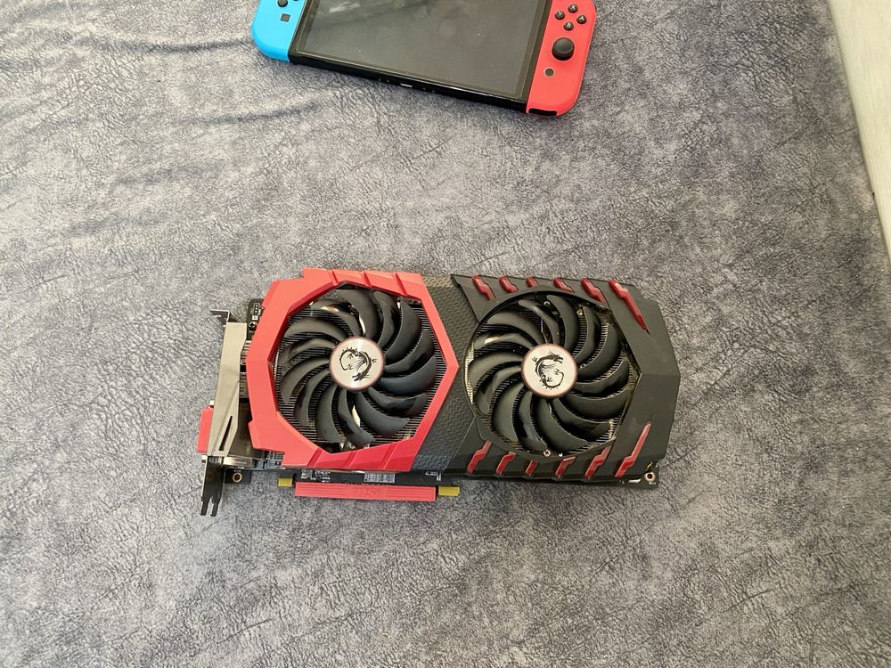 Radeon RX 470 GAMING X 8G