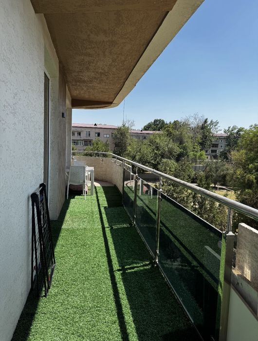 Продам квартиру на Юнусабаде Новастройка Хонсарой