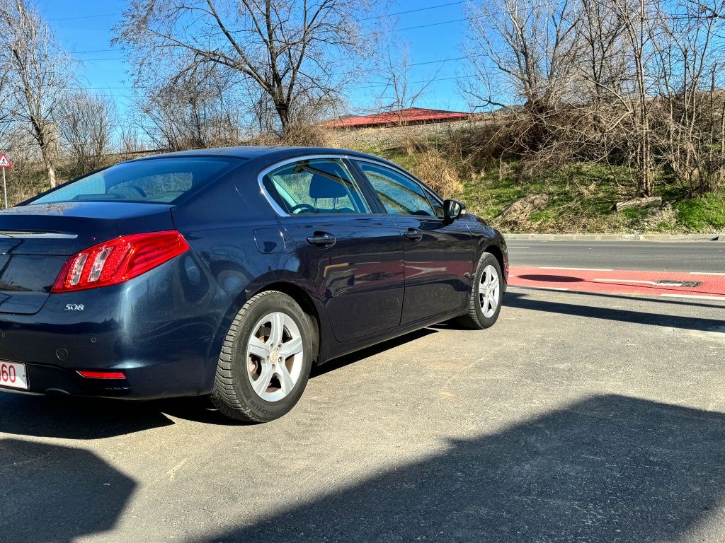 Vând Peugeot 508 Hibrid