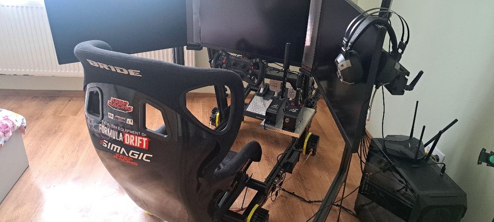Simulator racing