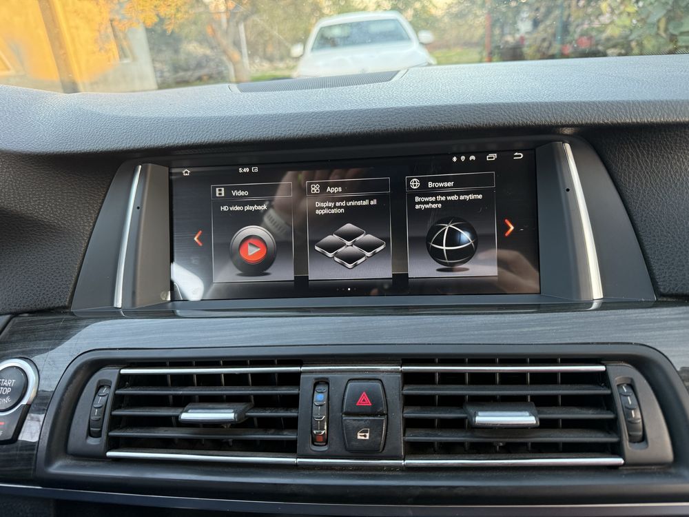 Navigatii cu CarPlay BMW