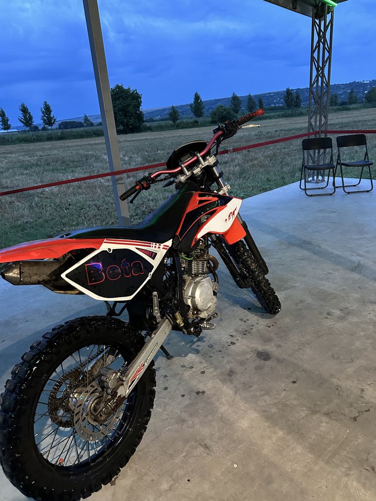 Cross Beta 2011  125 4T