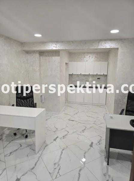 реф.18163 Офис след ремонт-х-л Ст. Петербург!