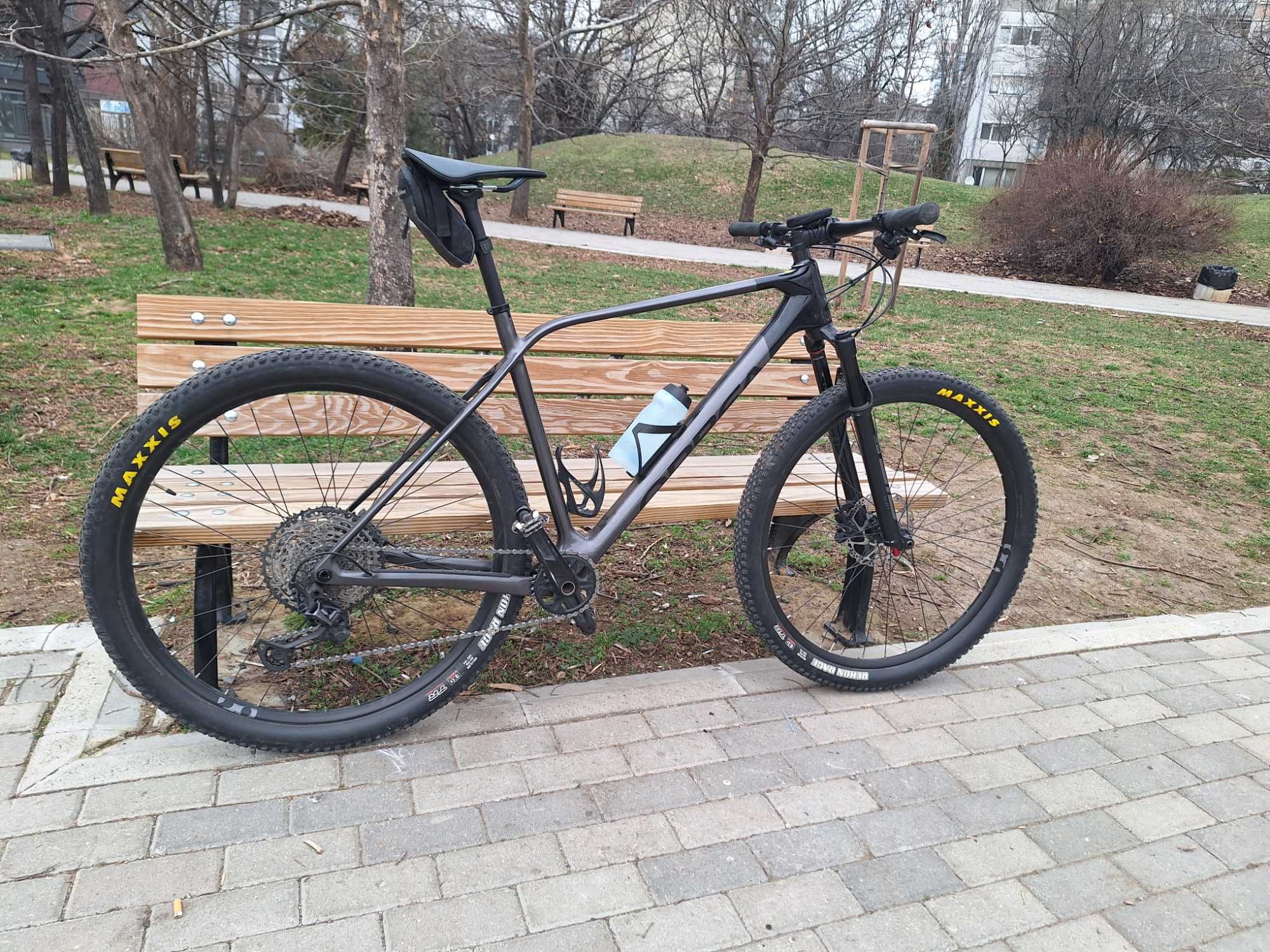 Планински велосипед Orbea Alma M30 XT Carbon, размер XL