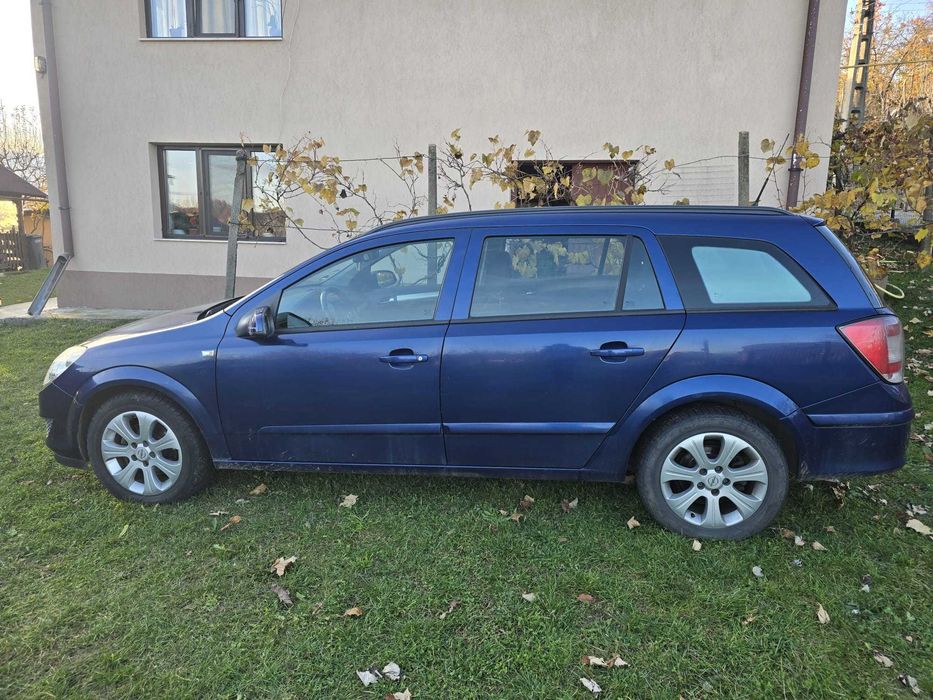 Opel astra H de vinzare