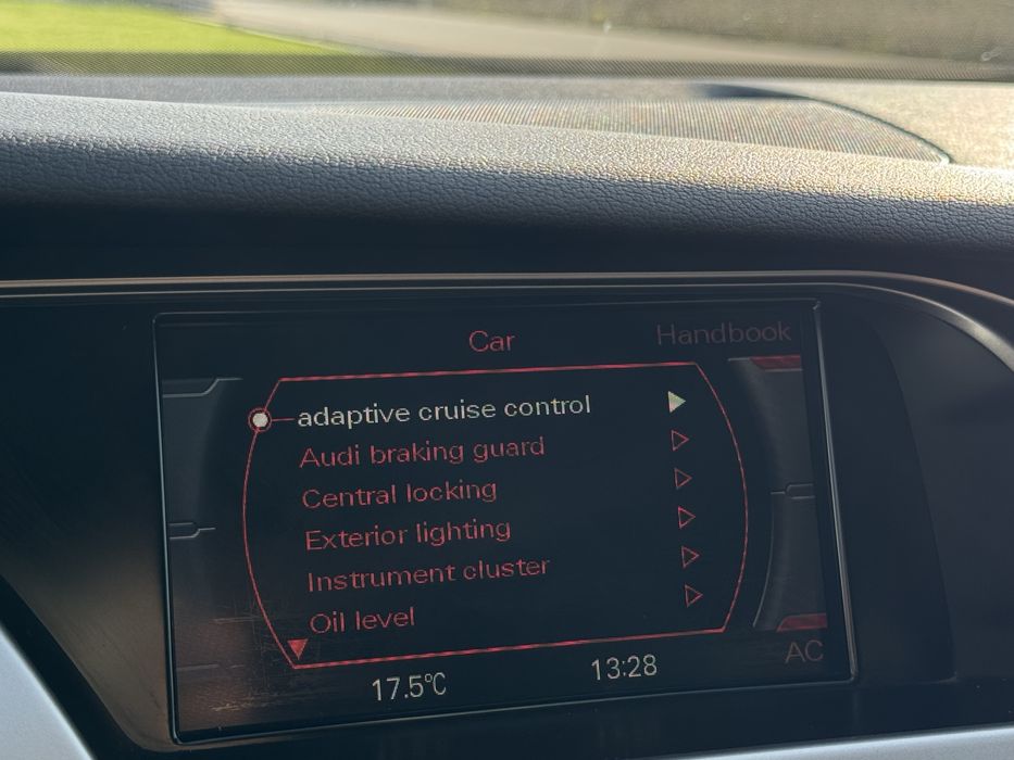 Audi a4 b8 2010 dotat