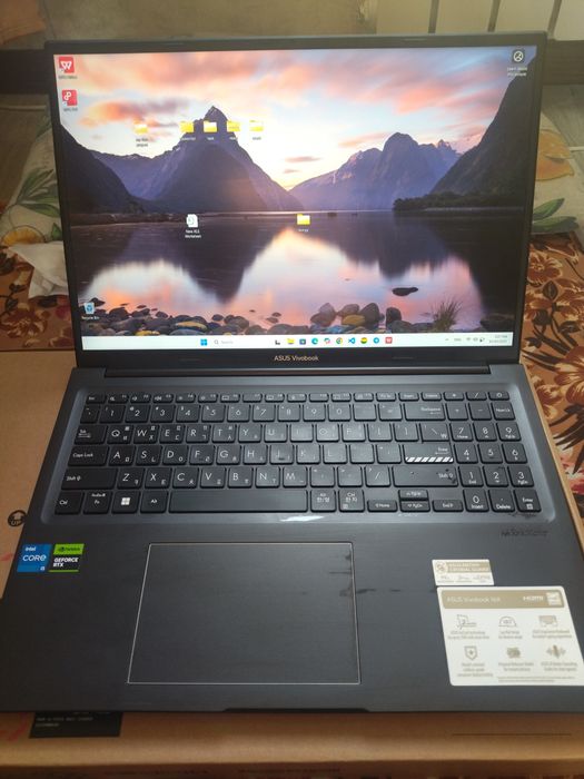 Asus Vivobook 16x